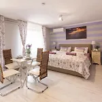 Balaton Fantasy Konukevi 4*