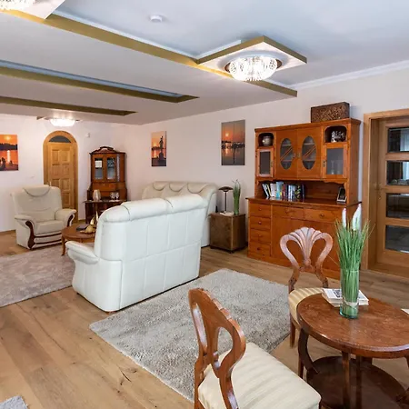 Guest house Balaton Fantasy 4*